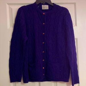 Vintage pocketed sweater